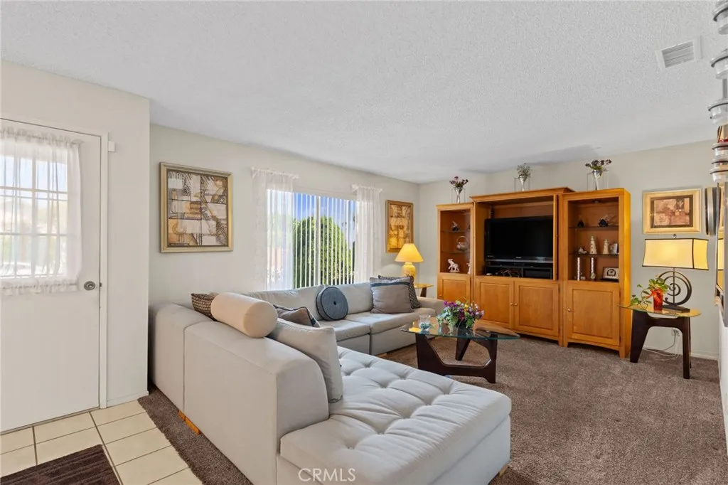 26435 Bluebell, Menifee, California 92586 home-pic-3